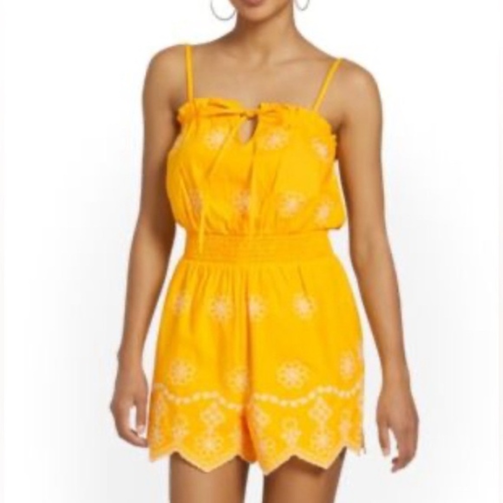 New York & Co Floral Embroidered‎ Romper in Summer Gold - M